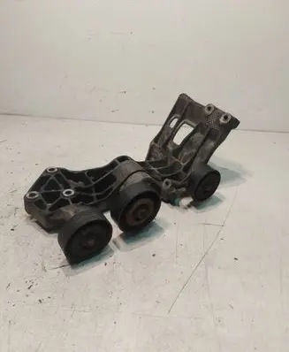 Mercedes-Benz B W245 Generator/alternator belt tensioner A2662000670