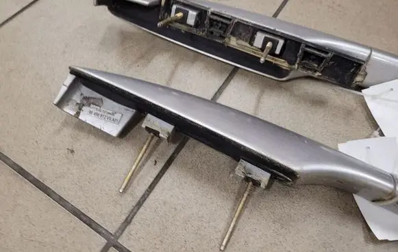 Peugeot 407 Roof bar rail 96496912VV
