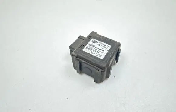Nissan X-Trail T30 Immobilizer control unit/module 285912F000 41923 5WK48647B
