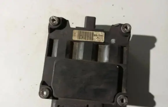 Skoda Octavia Mk2 (1Z) Turbo solenoid valve 6Q0906625 400434A
