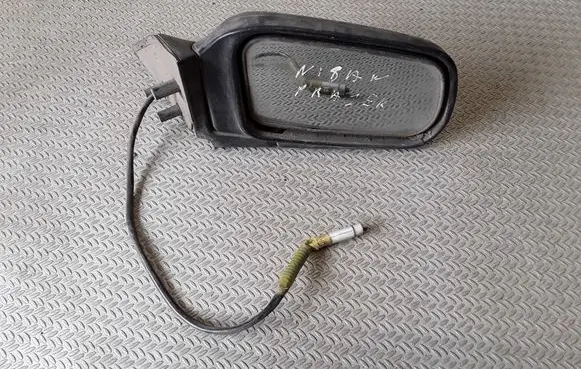 Nissan Prairie Front door electric wing mirror E130187357