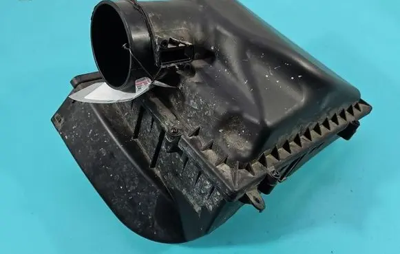 BMW 5 G30 G31 G38 Air filter box 8620473 IMPRK1550541
