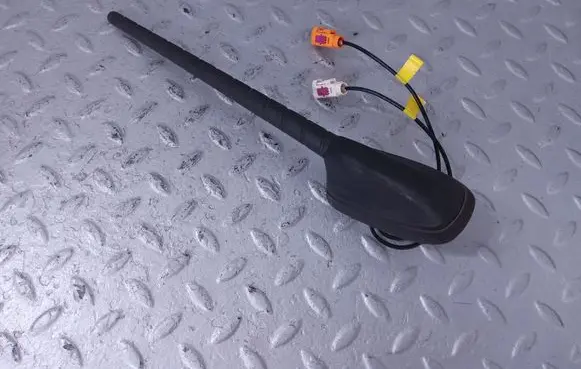 Toyota ProAce City Radio antenna SU001A8266 9808547080
