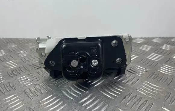 Jeep Grand Cherokee Tailgate/trunk/boot lock/catch/latch