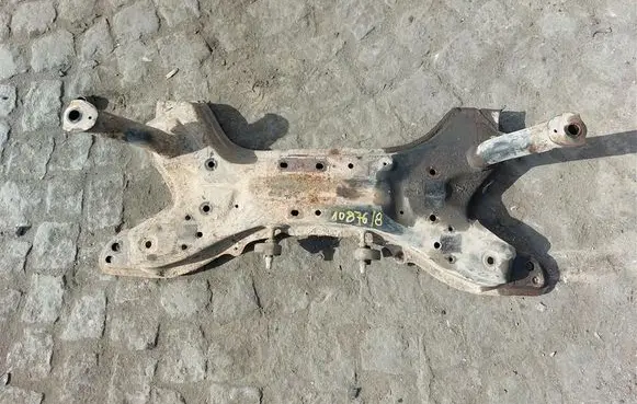 Toyota Yaris Front axle beam 