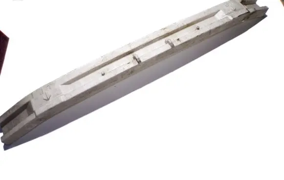 Front bumper foam support bar