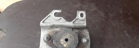 Renault Express Gearbox mounting bracket 112205217R