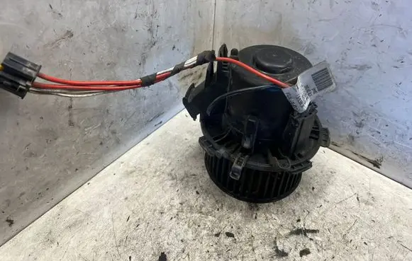 Renault Master II Heater fan/blower 900857491
