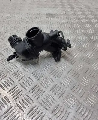 Land Rover Discovery Sport Thermostat/thermostat housing W584A PA66GF30