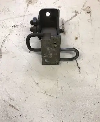Audi A3 S3 8P Rear door lower hinge 8p4833411