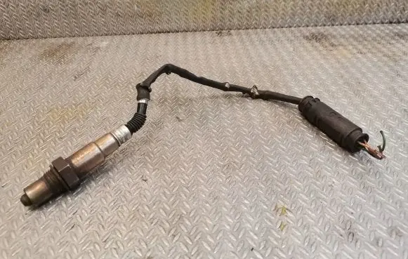 Mercedes-Benz S W220 Lambda probe sensor 0015406017