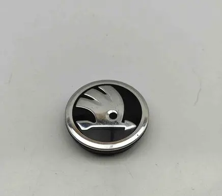 Skoda Enyaq iV R20 wheel hub/cap/trim 5E0601151