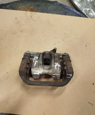 Suzuki Forenza Rear brake caliper 