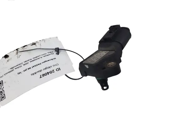 Volkswagen PASSAT B6 Air pressure sensor 0281002401 038906051C