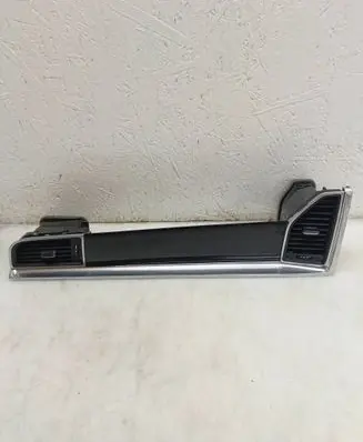 Porsche Macan (95B) Other interior part 5853535320502 0863402 5B857224M0T1
