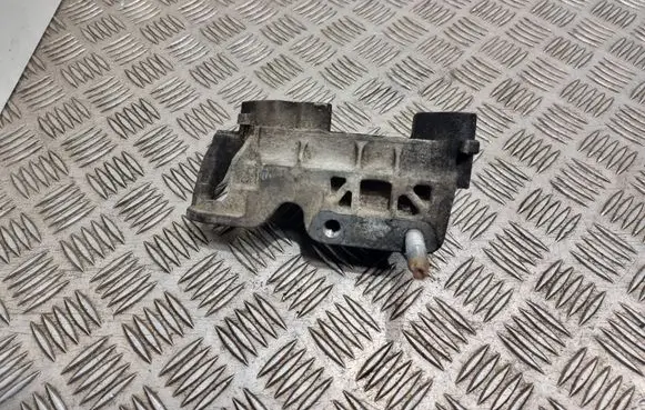 Ford C-MAX I Engine mounting bracket 326C29