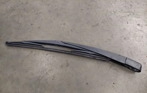 Peugeot 207 Rear wiper blade arm