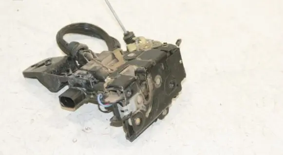 Volkswagen Golf IV Front door lock 6X1837014H 6X1837014G 6X1837014