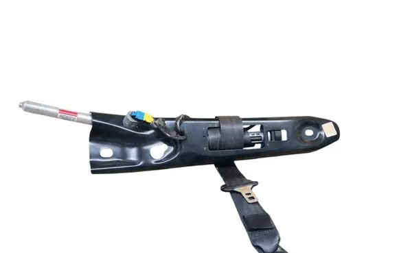 Volvo XC90 Front seatbelt 3999973