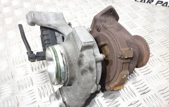 BMW 1 E81 E87 Turbo 781018902