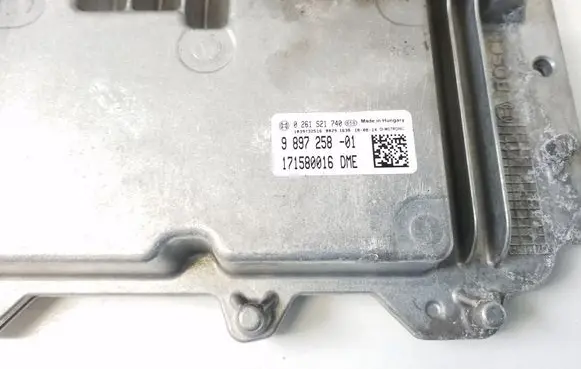 Mini Cooper Countryman F60 Engine control unit/module 9897258