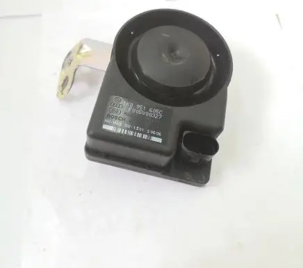 Audi A5 8T 8F Alarm system siren 1K0951605C