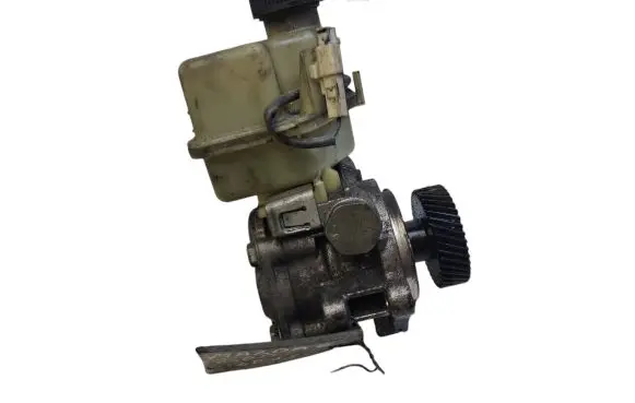 Mazda 6 Power steering pump