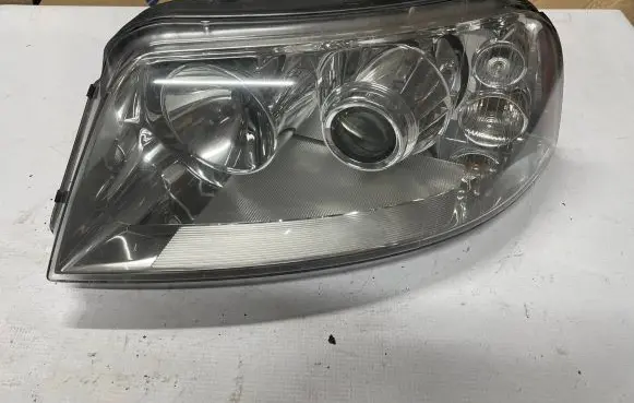 Volkswagen Sharan Headlight/headlamp