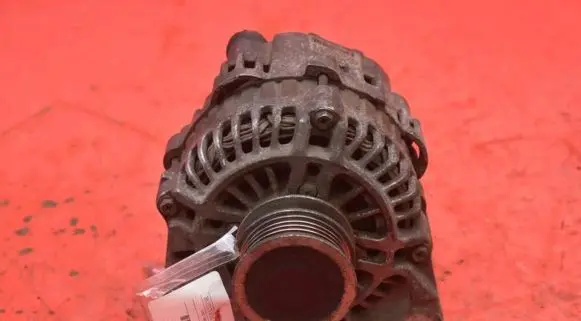 Renault Clio II Generator/alternator 8200120286