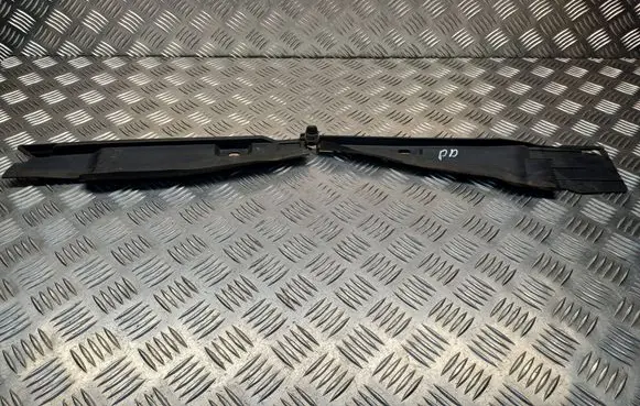 Renault Laguna III Fender end trim 668620012R
