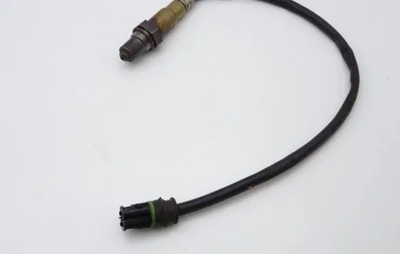 BMW 1 E81 E87 Lambda probe sensor 756996801 7569968-01 0258006977
