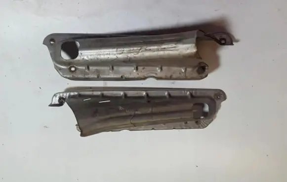 Dodge Challenger Other exhaust manifold parts 53013856AC