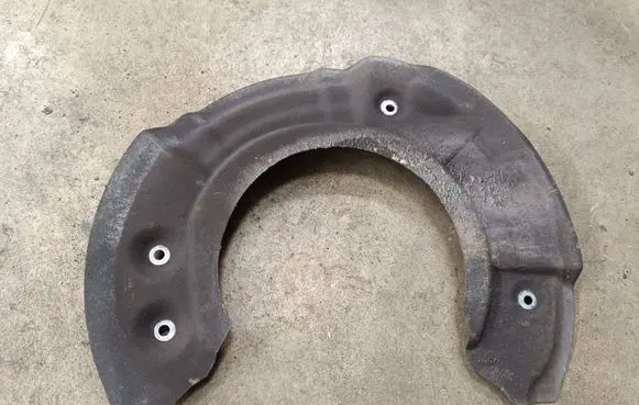 BMW 7 F01 F02 F03 F04 Front brake disc dust cover plate 