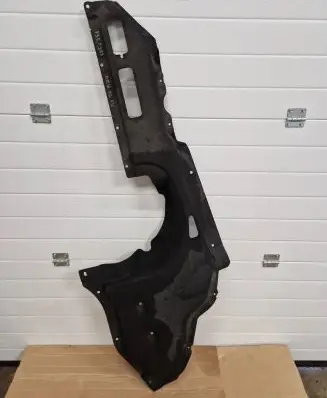 BMW X6 F16 Rear underbody cover/under tray 7325373