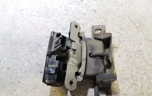 Ford Fiesta Tailgate/trunk/boot lock/catch/latch