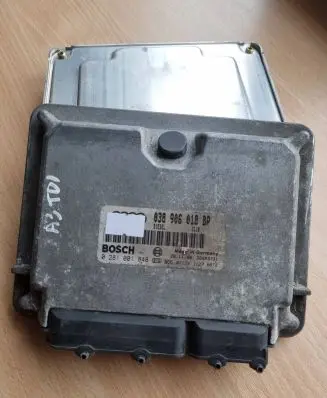 Audi A3 S3 8L Engine control unit/module 038906018BP 28SA3731 0281001848