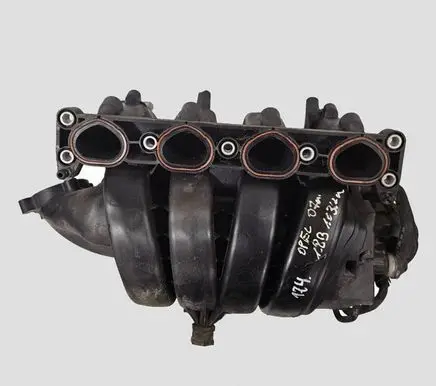 Opel Zafira B Intake manifold 55353313