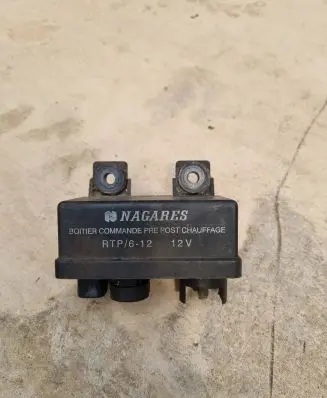 Renault Megane I Glow plug pre-heat relay 7700867558C