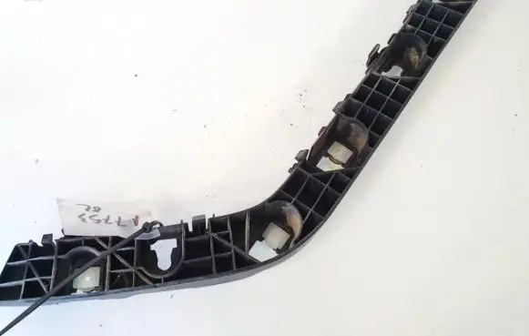 Hyundai Sonata Rear bumper mounting bracket