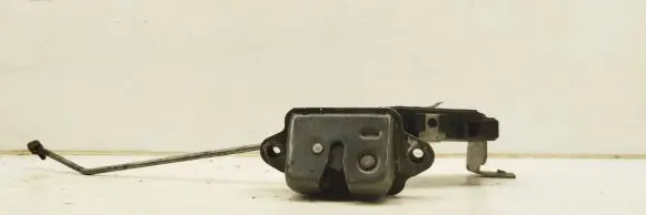 Subaru Legacy Tailgate/trunk/boot lock/catch/latch