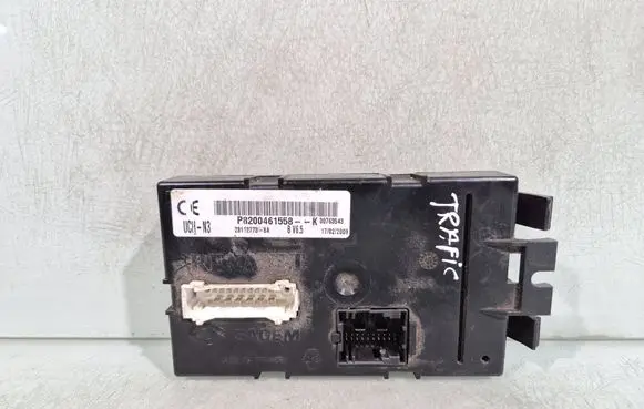Renault Trafic II (X83) Comfort/convenience module P8200461558 281127738A 00763543
