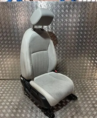 Honda Jazz IV GR Crosstar Front passenger seat DG20790