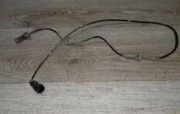 Volvo S60 ABS brake wheel speed sensor 10071160133 9467580