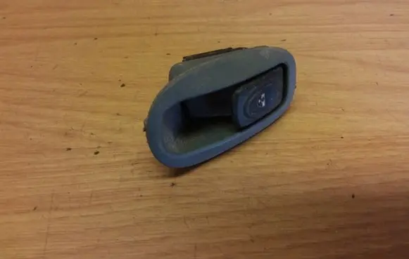 Renault Megane I Electric window control switch 7700836267
