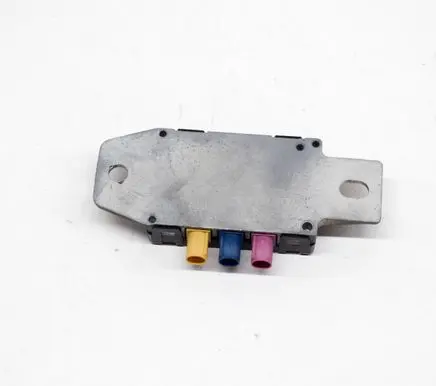 Jaguar E-Pace Aerial antenna amplifier DPLA19C097BA