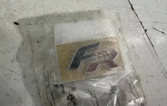 Seat Leon (5F) Manufacturers badge/model letters 5f0853670