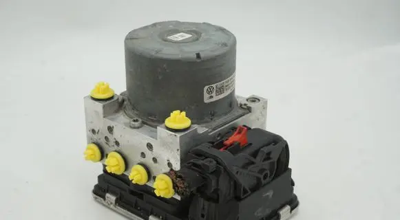 Volkswagen Transporter - Caravelle T5 ABS Pump 7E0614517M 7E0907379P