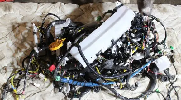 Subaru Legacy EUR ISO radio connector LEGACYIV