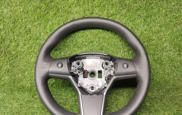 Tesla Model 3 Steering wheel 8002030