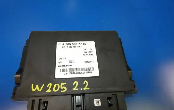Mercedes-Benz C W205 Gearbox control unit/module A2059007705 28423882 A0009016402